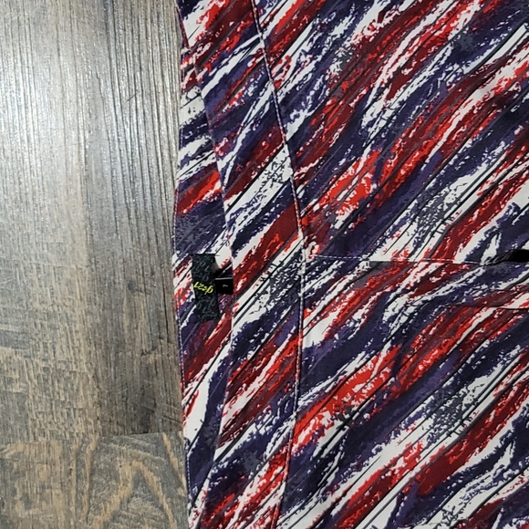 Gently Loved woman's pants multicolor pattern size 7 made by G21 side zip skinny - Picture 5 of 15